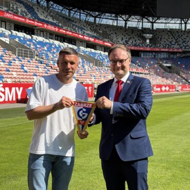 Górnik Zabrze sprzedany. Lukas Podolski przejmuje większościowy pakiet akcji klubu. Fot. UM Zabrze
