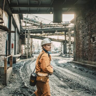 Projekt "Ślonzoczka" wchodzi w kolejny etap. Już 9 maja w Muzeum Energetyki w Łaziskach Górnych odbędzie się wydarzenie poświęcone kobietom ze Śląska, ich historii, codzienności oraz współczesnej tożsamości. W programie znalazły się m.in. wystawa fotografii, panel dyskusyjny, prelekcja ekspertki, czy koncert orkiestry.