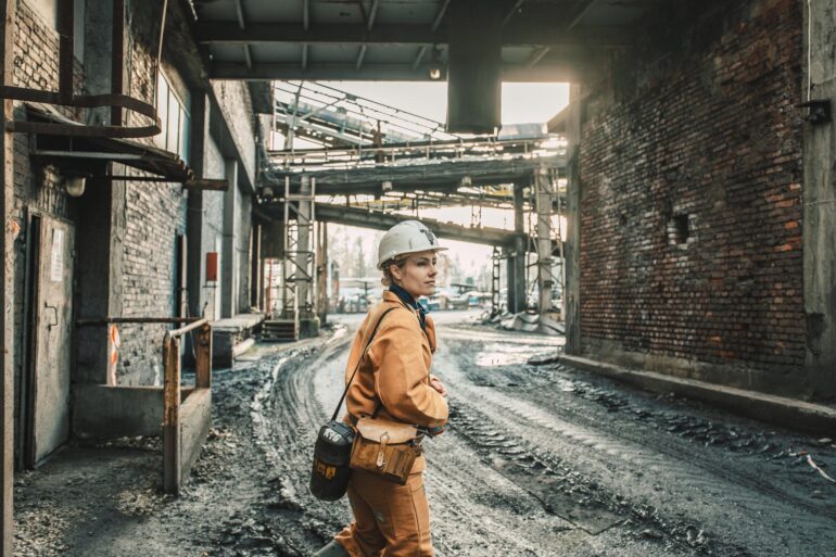 Projekt "Ślonzoczka" wchodzi w kolejny etap. Już 9 maja w Muzeum Energetyki w Łaziskach Górnych odbędzie się wydarzenie poświęcone kobietom ze Śląska, ich historii, codzienności oraz współczesnej tożsamości. W programie znalazły się m.in. wystawa fotografii, panel dyskusyjny, prelekcja ekspertki, czy koncert orkiestry.
