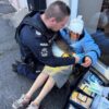 Policjanci uratowali kobietę! 87-latka z urazem głowy odnaleziona przez mundurowych