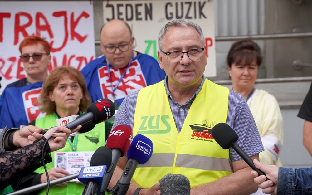 Na razie ostrzegawczy. Strajk w ZUS. Na 2 godziny stanął min. oddział w Chrzowie. Fot. Śląsko - Dąbrowska Solidarność