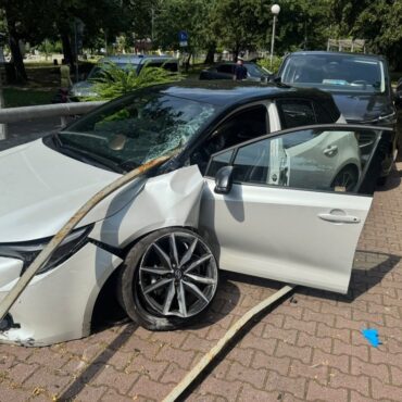 Brawurowa ucieczka po Katowicach. Policjanci ścigali Toyotę z "niespodzianką"! Policja Katowice