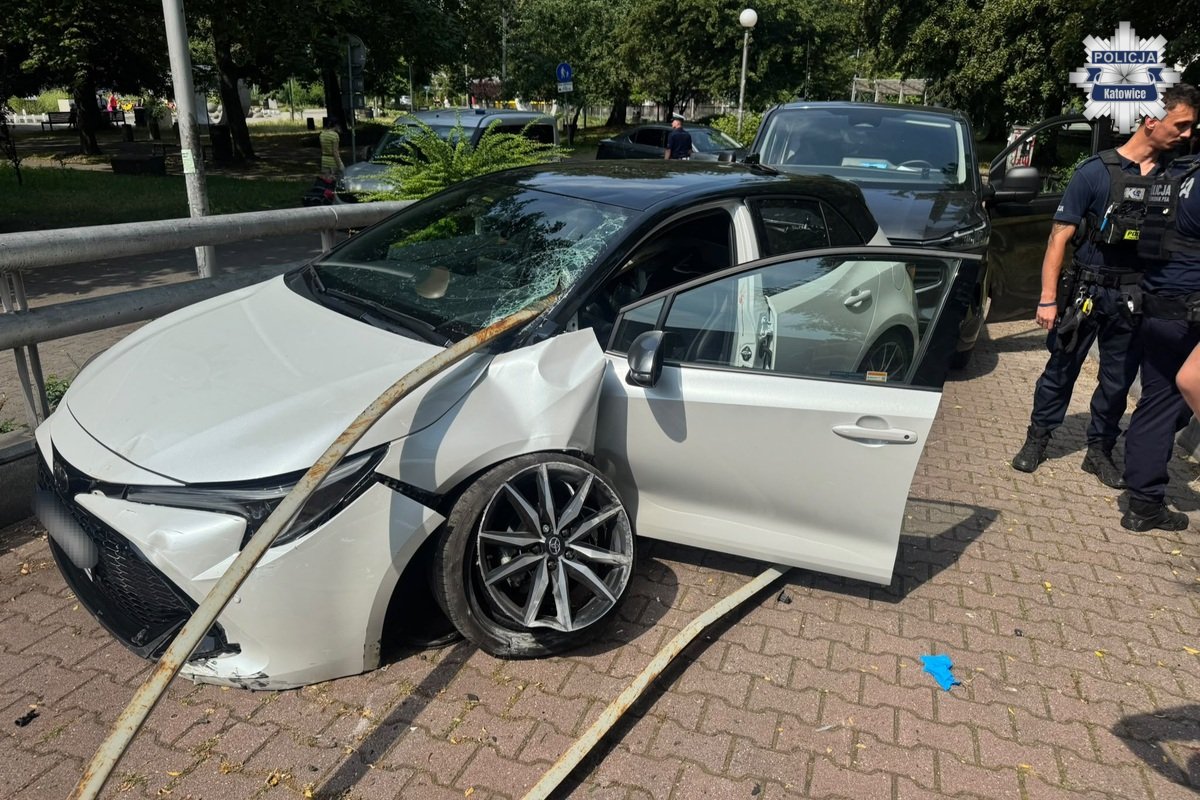 Tło