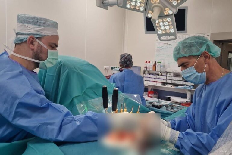 Koszmarny wypadek w aquaparku. Nastolatek przeszedł skomplikowaną operację kręgosłupa w GCZD. Fot. Górnośląskie Centrum Zdrowia Dziecka