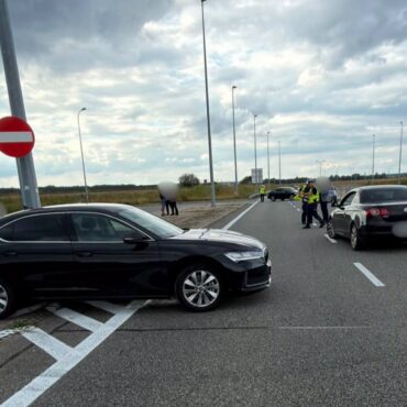 Pościg na A1 pod Gliwicami. Policjanci użyli broni, by zatrzymać uciekającego kierowcę. Fot. KPP Tarnowskie Góry