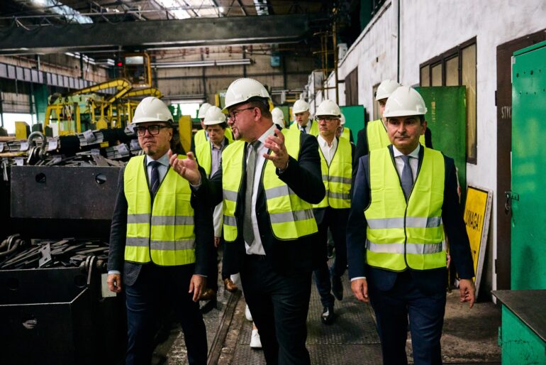 Do Huty Łabędy trafi blisko 300 mln zł, które mają odmienić przyszłość zakładu. Fot. UM Gliwice