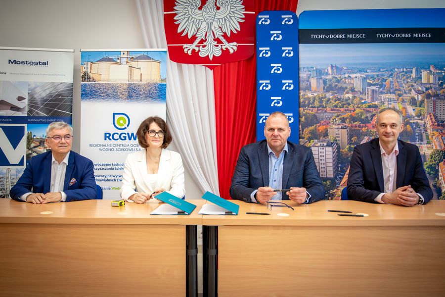 Tło