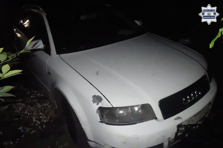 Tło