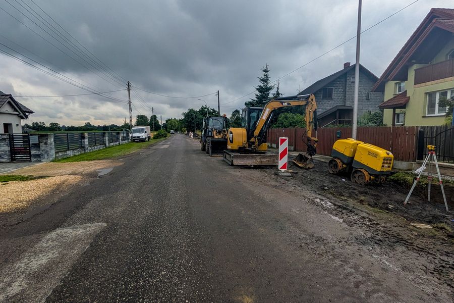 Tło