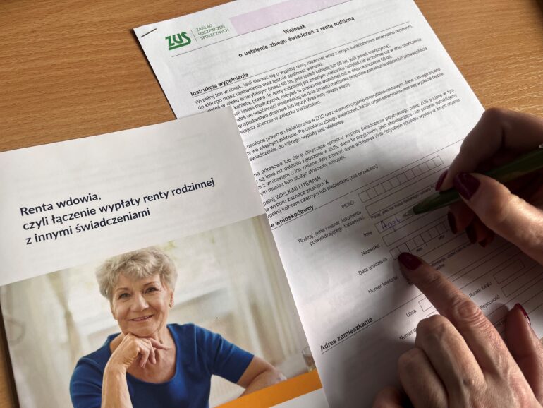 Renta wdowia na Śląsku. Ponad 117 tys. osób pobiera świadczenie, najwyższe wypłaty w Polsce. Fot. ZUS
