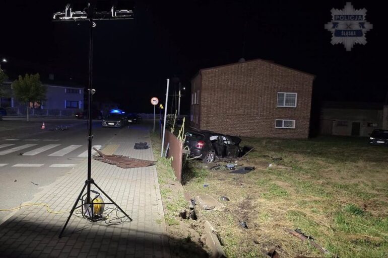 Tragiczny finał wypadku w Kuźnicy Starej. W szpitalu zmarło dziecko potrącone przez kierowcę BMW. Do wypadku doszło wczoraj wieczorem.