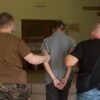 17-latek podpalony przez trzech mężczyzn
