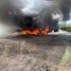 Pożar autokaru w Piekarach Śląskich. Strażacy gasili pojazd przy ul. Konarskiego