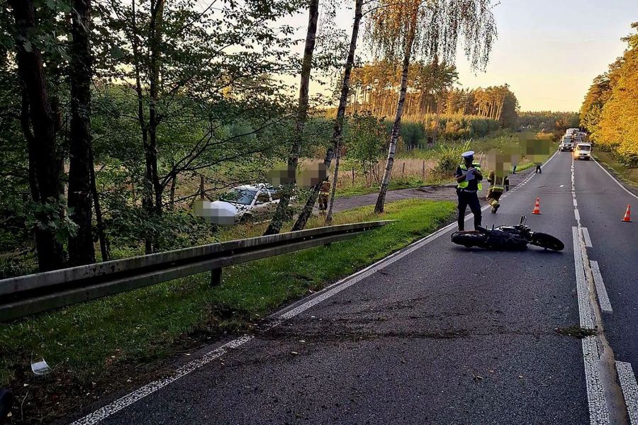 Tło