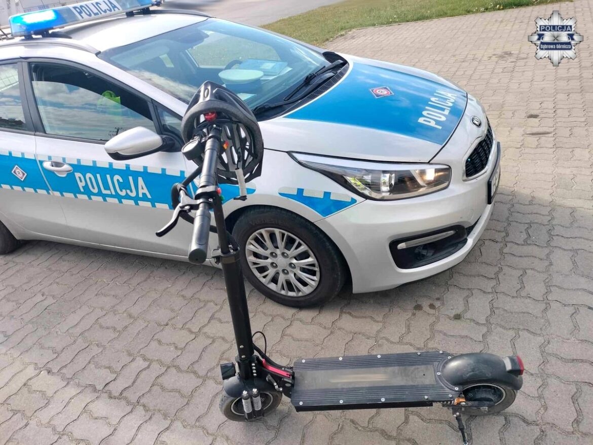 Dąbrowa Górnicza: 3 promile na hulajnodze. 43-latek uderzył w Lexusa. Fot. Policja
