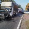 Wypadek na DK11 w Hanusku! Zderzyły się trzy auta, droga całkowicie zablokowana [ZDJĘCIA]
